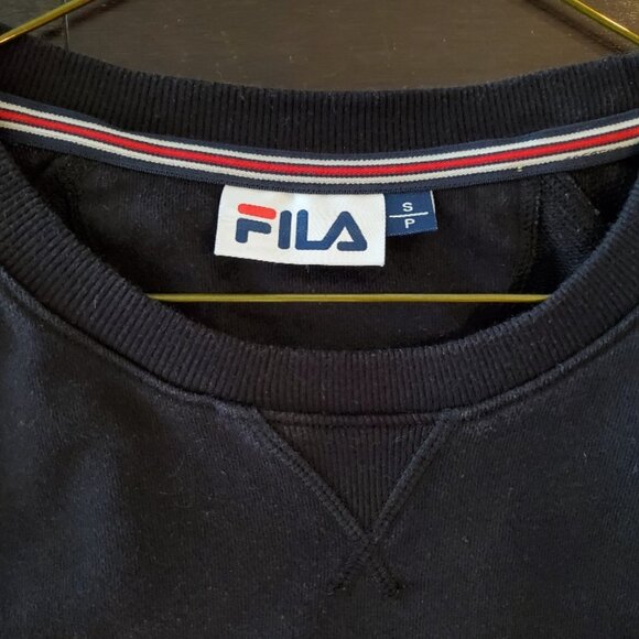 Unisex FILA Sweatshirt - Picture 3 of 4